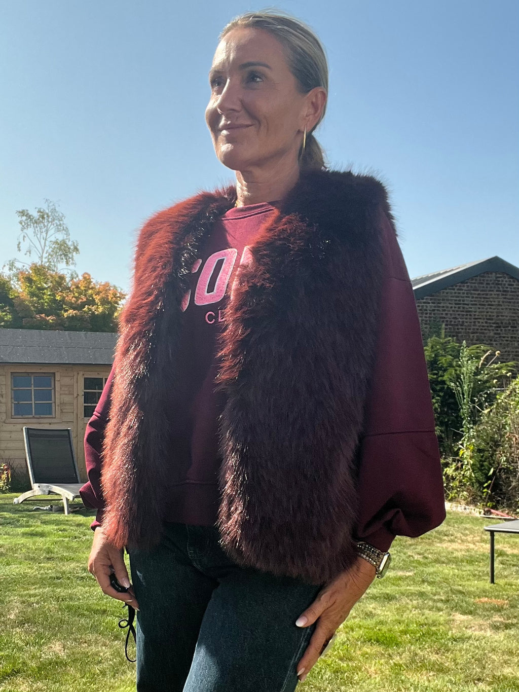 Veste fourrure bordeaux