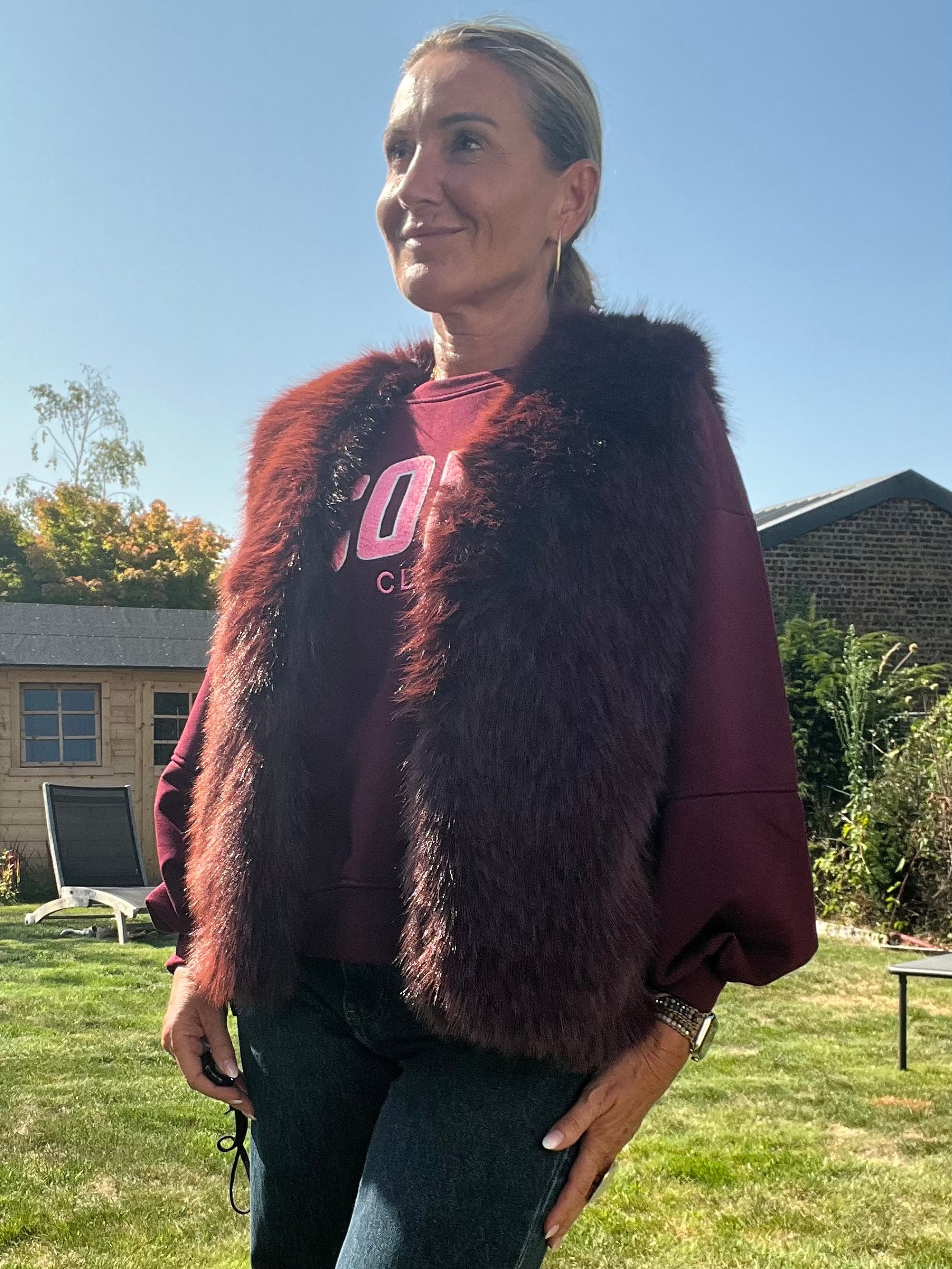 Veste fourrure bordeaux